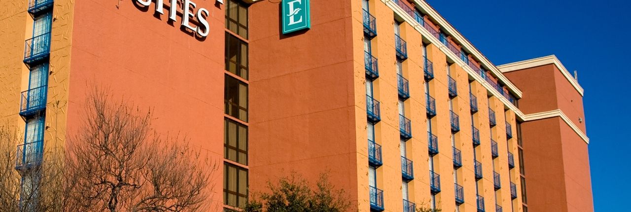 Embassy Suites By Hilton Austin Central Exterior photo